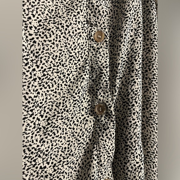 Dress - Picture 4 of 4